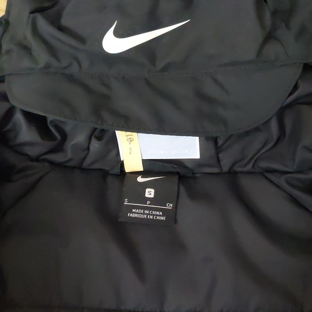 ぱ*ん様 Nike ブラック ベンチコート