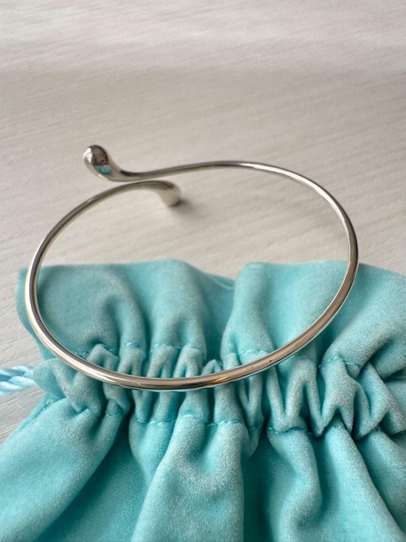 TIFFANY ティファニー エルサペレッティ ティアドロップ バングル