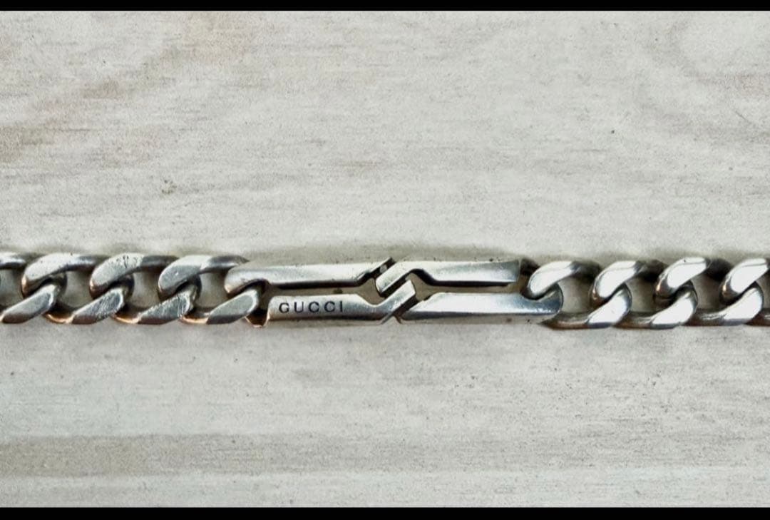 GUCCI グッチ シルバー インフィニティブレスレットシルバー925チェーン
