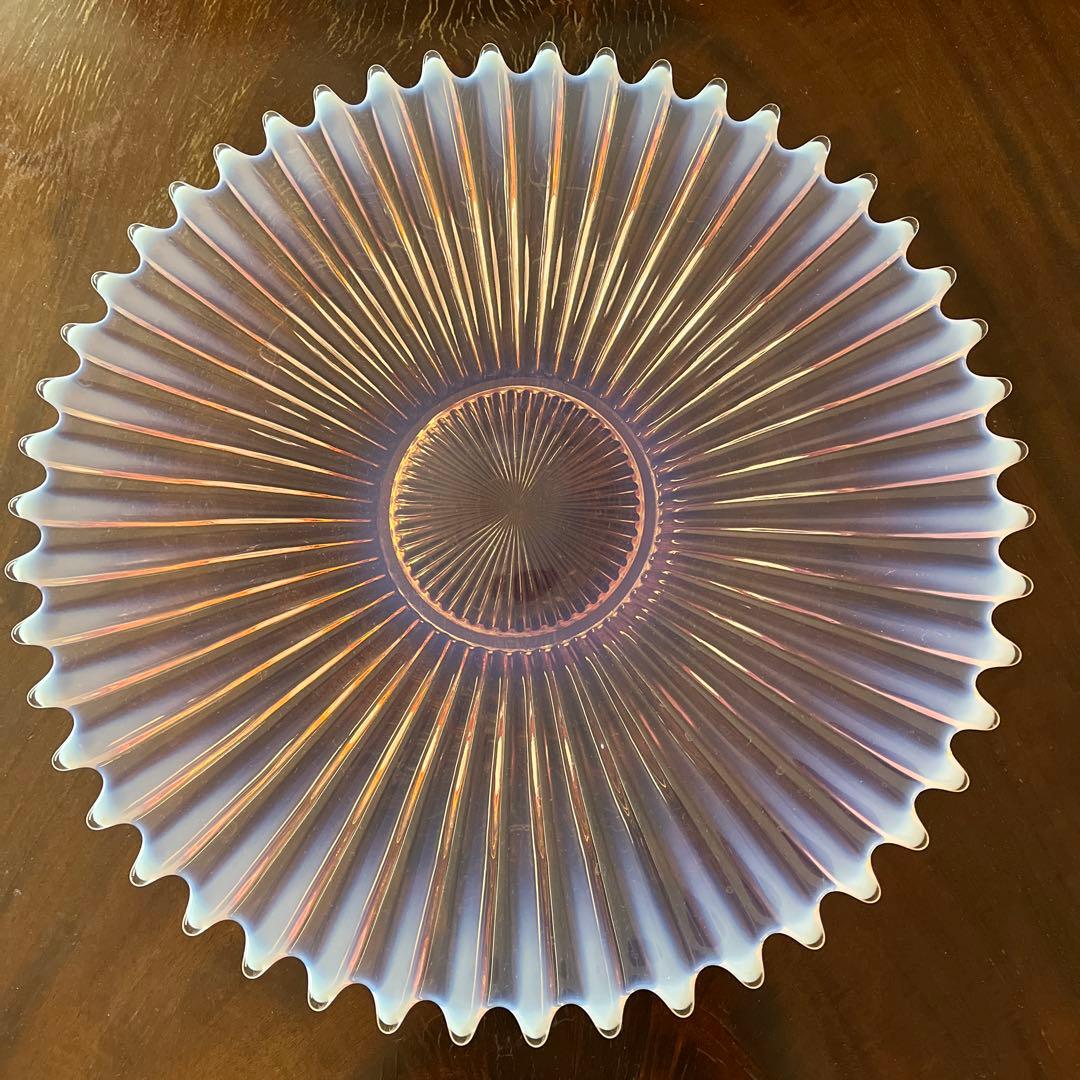 アメリカ　フォストリア　アンティーク ガラスプレート　オパールセントガラス