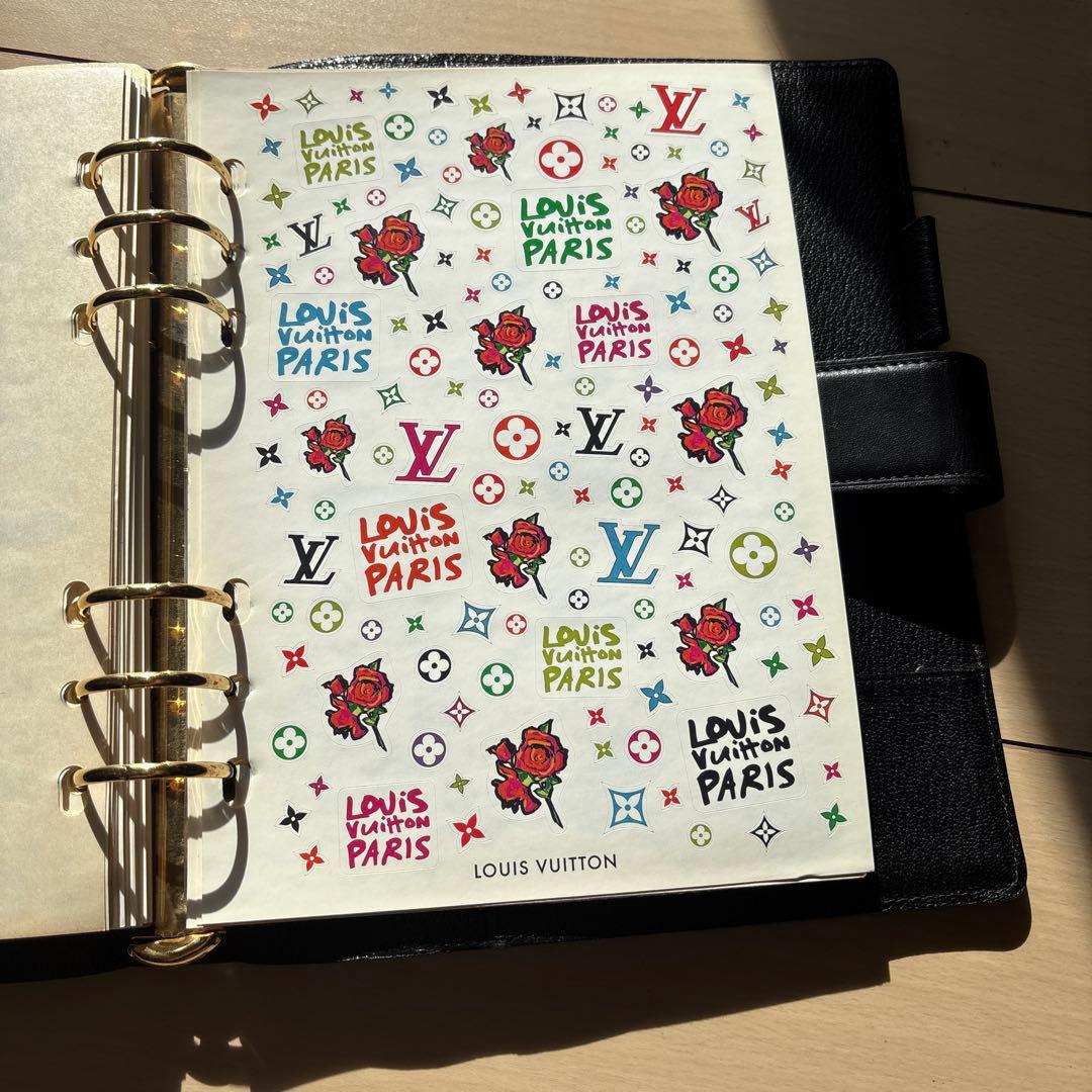 Louis Vuitton ブラック レザー ノート ノマド