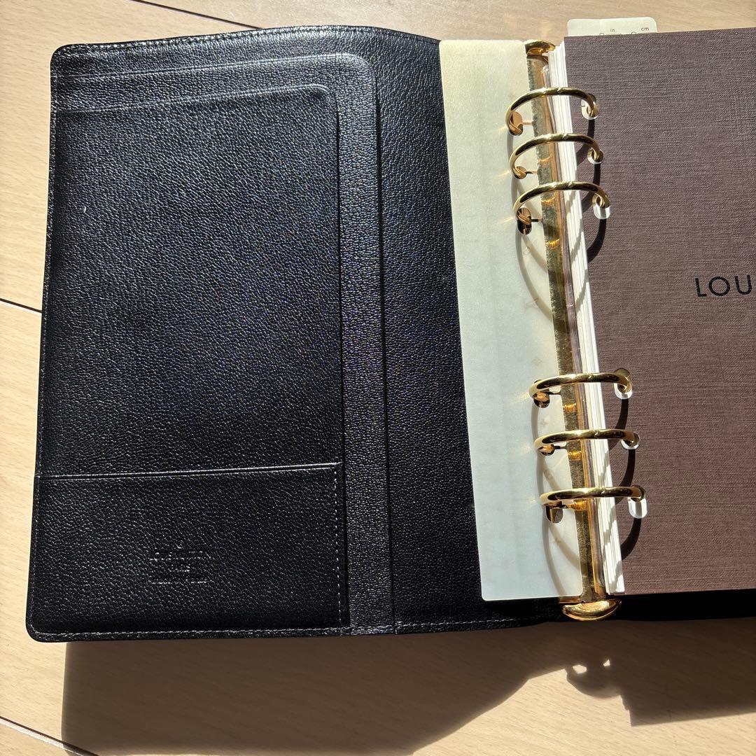 Louis Vuitton ブラック レザー ノート ノマド