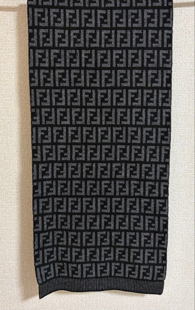 FENDI マフラー イタリア製