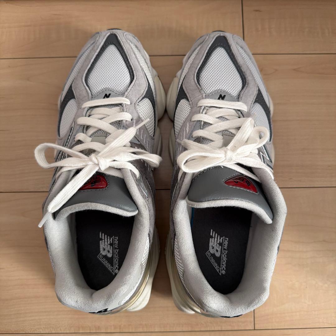 美品！ニューバランス U9060GRY グレー 24cm
