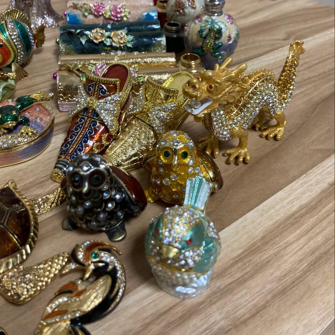 一つ800円計算 アンティーク　ジュエリーボックスや置物　ピィアースまとめ売り