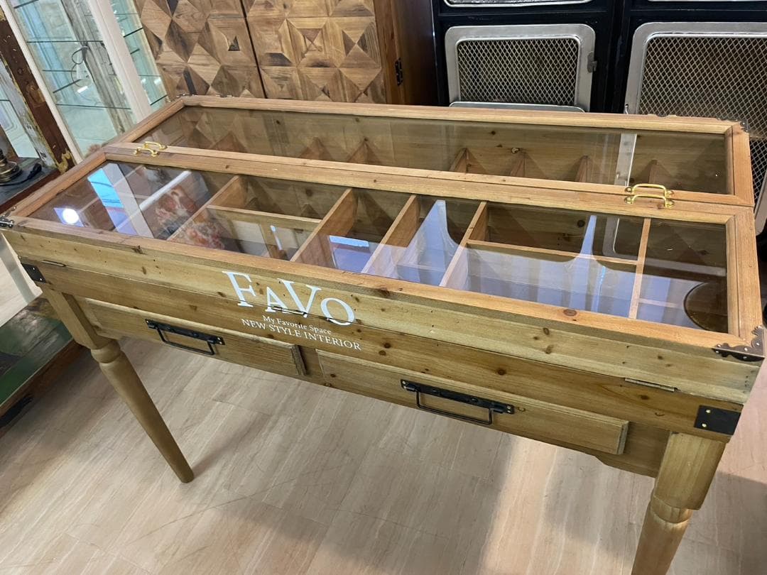 コレクションテーブル　コレクションケース　テーブル　机　デスク　アンティーク　木