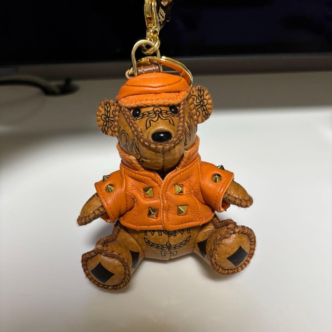 ダ*ン様 MCM ベアチャーム