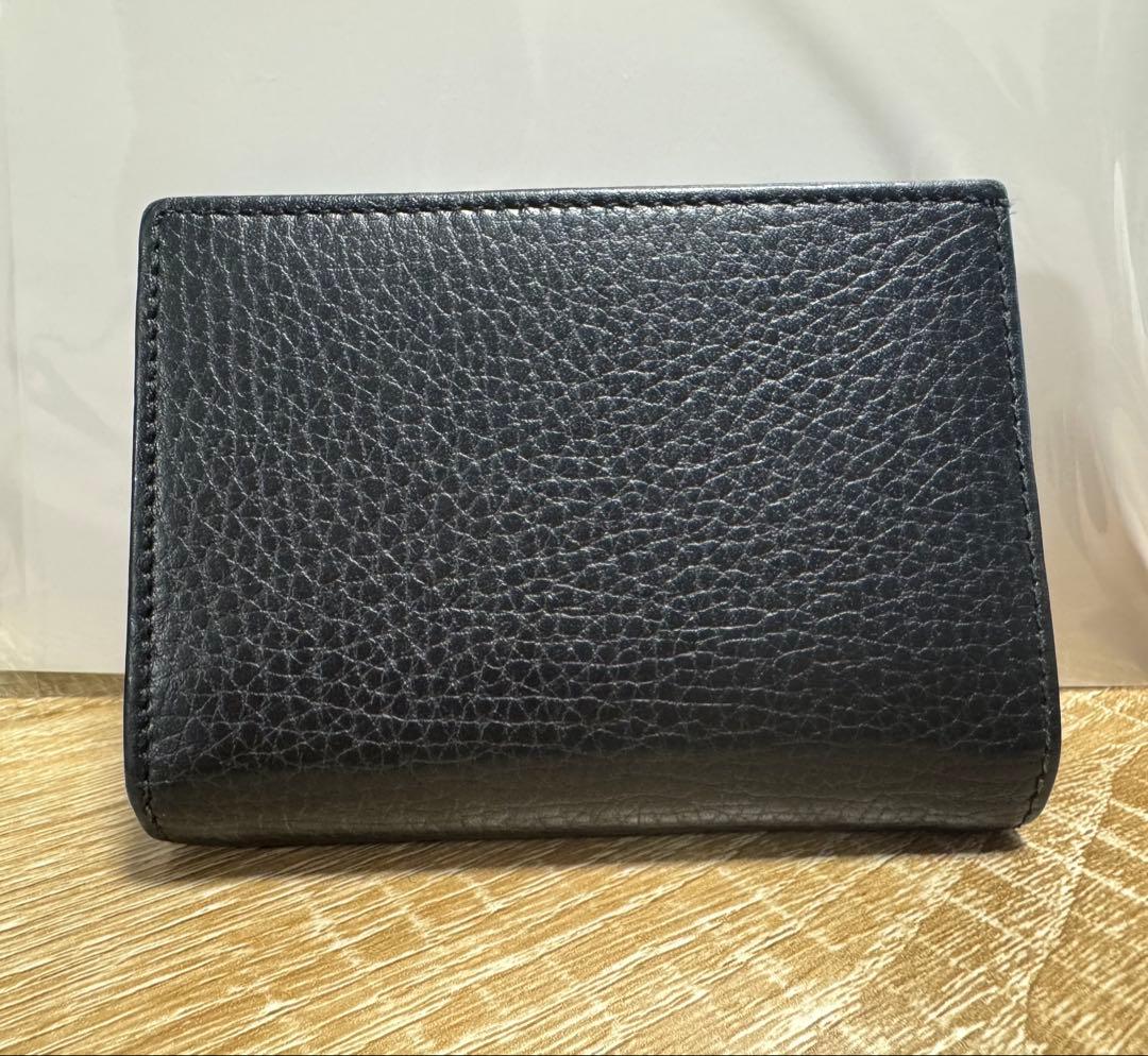 GUCCI 財布　二つ折り