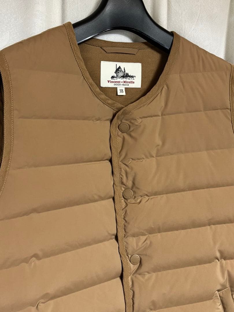 ヴァンソン エ ミレイユ ノーカラー ステッチレス ダウン ベスト
