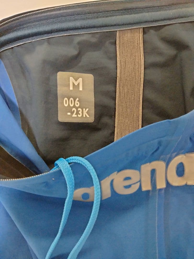 アリーナ高速水着