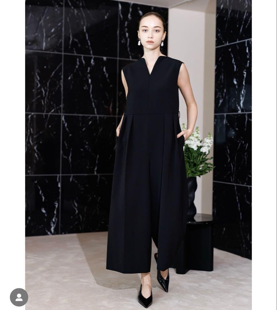 [新品] Heve へイヴ ハートネックオールインワン 36ブラック