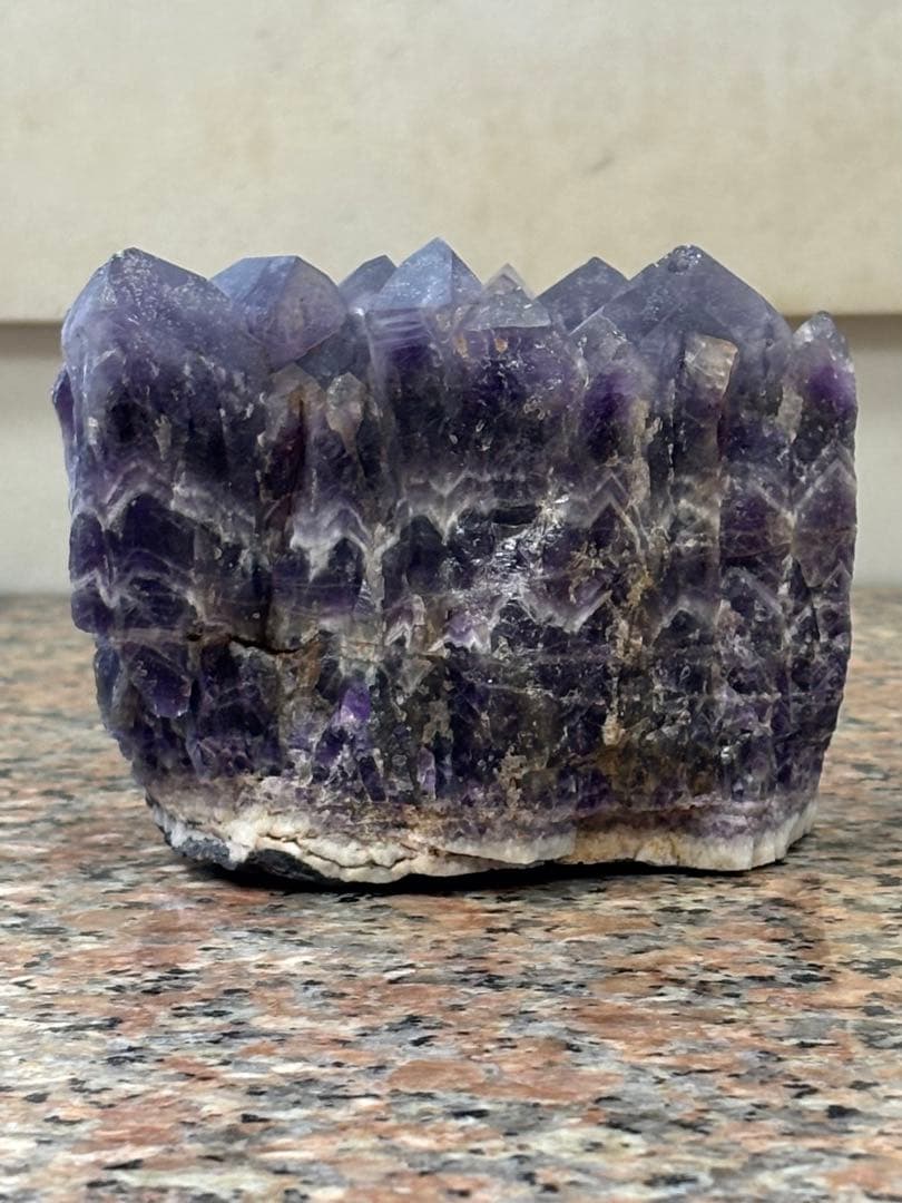 レア原石　ドリームアメジスト　夢幻紫水晶　1078g 夢の守護石　クラスター