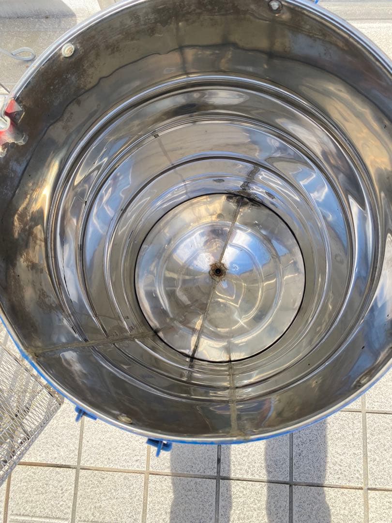 はちみつ分離器と　おまけで　こしき付き