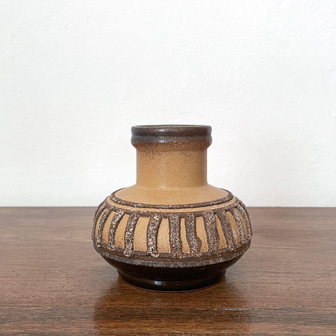 【東ドイツ Strehlaの花瓶】ミッドセンチュリー Fat lava 300