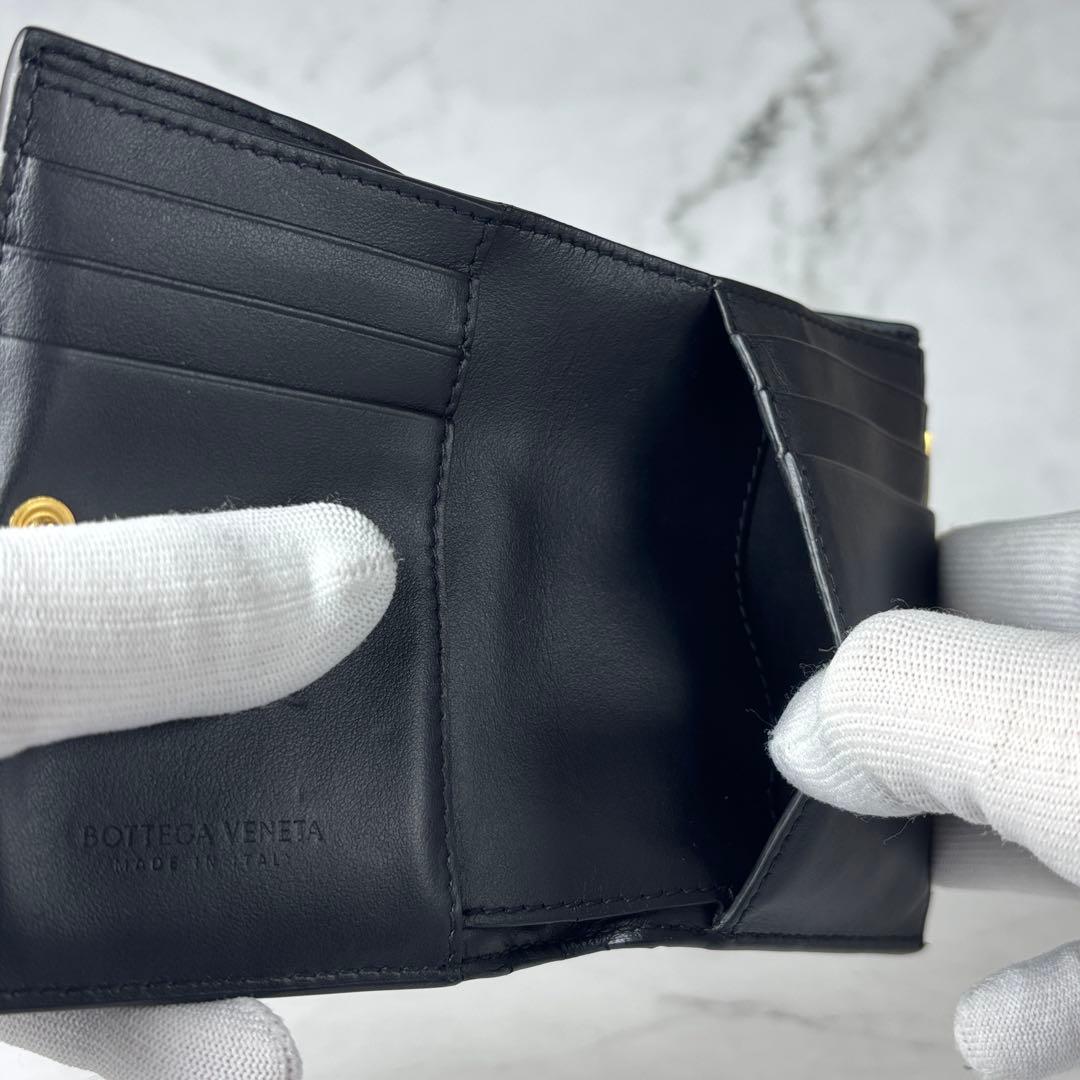 BOTTEGA VENETA 財布 2つ折り イントレチャート 黒