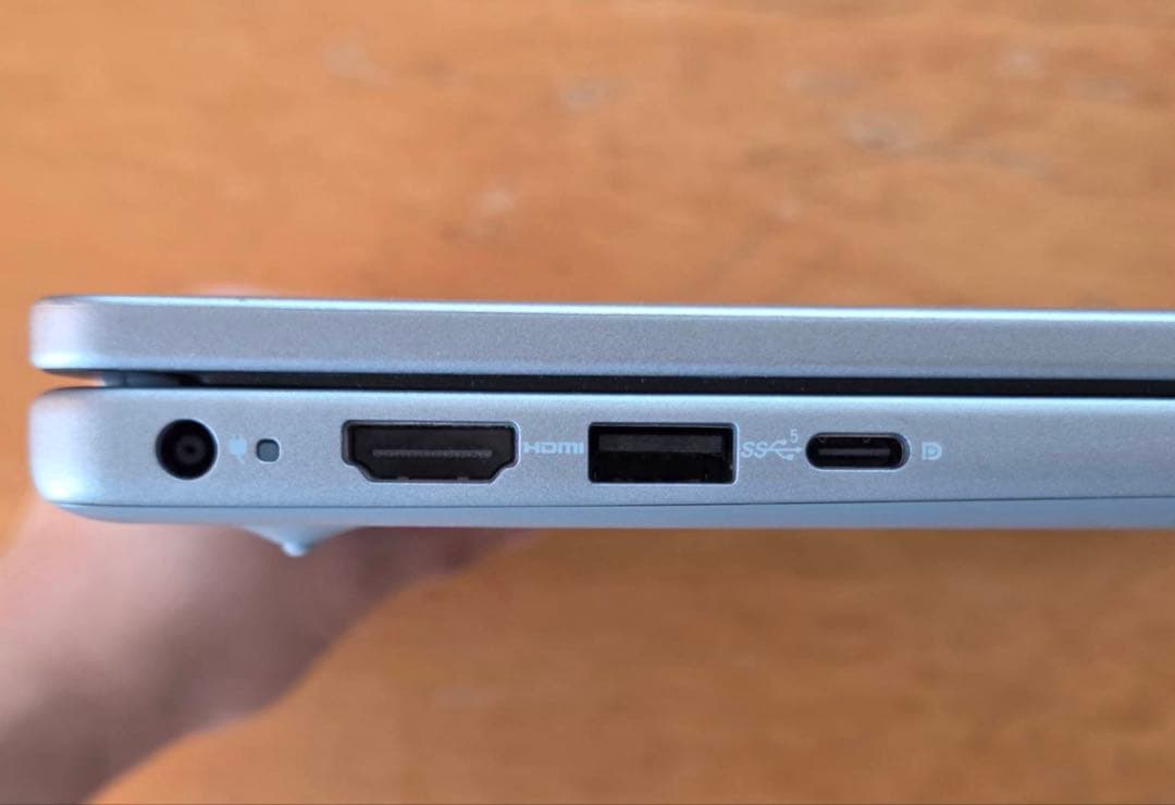 美品 Dell Inspiron 14 5445 Ryzen7 16GB 1TB