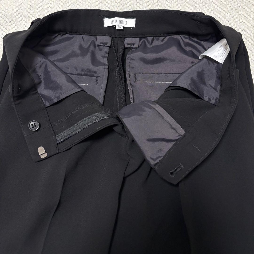 極美品 PLST プラステ 洗える トリアセブレンド ノーカラー パンツスーツ
