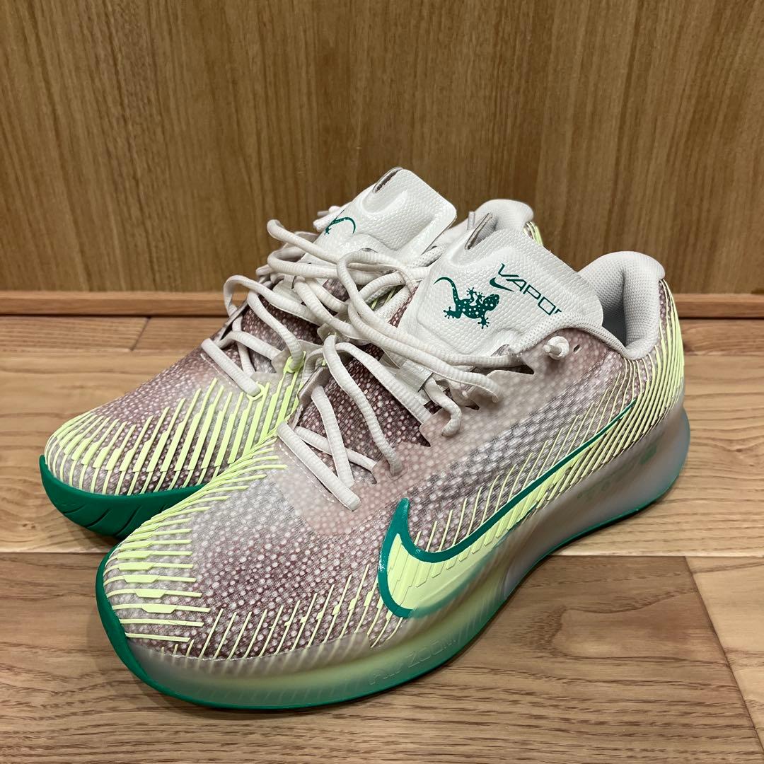 ナイキコートエアズームヴェイパー11プレミアム