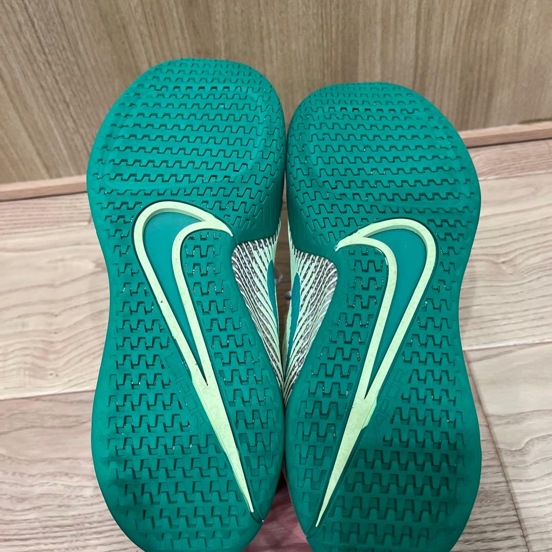 ナイキコートエアズームヴェイパー11プレミアム