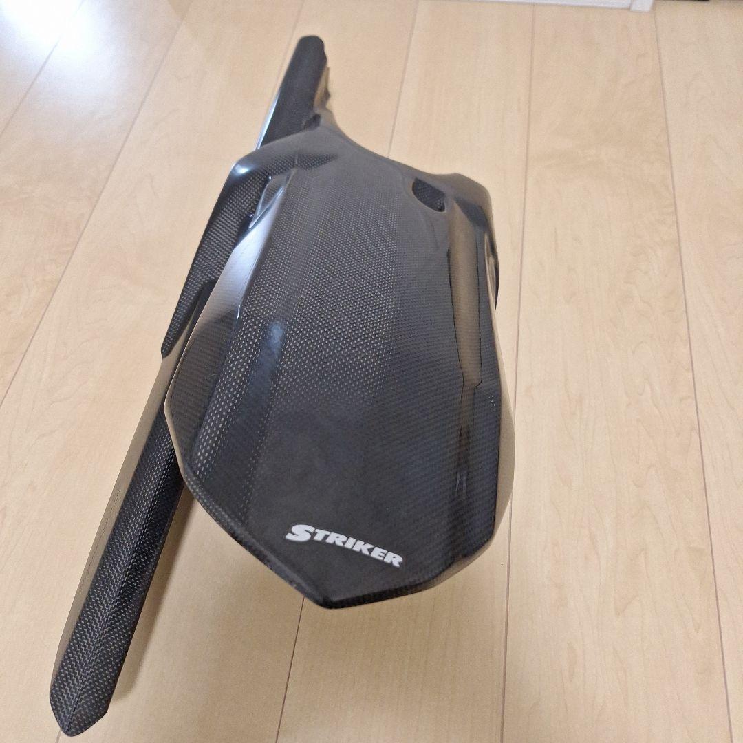 STRIKER MT-09 XSR900カーボン フェンダー