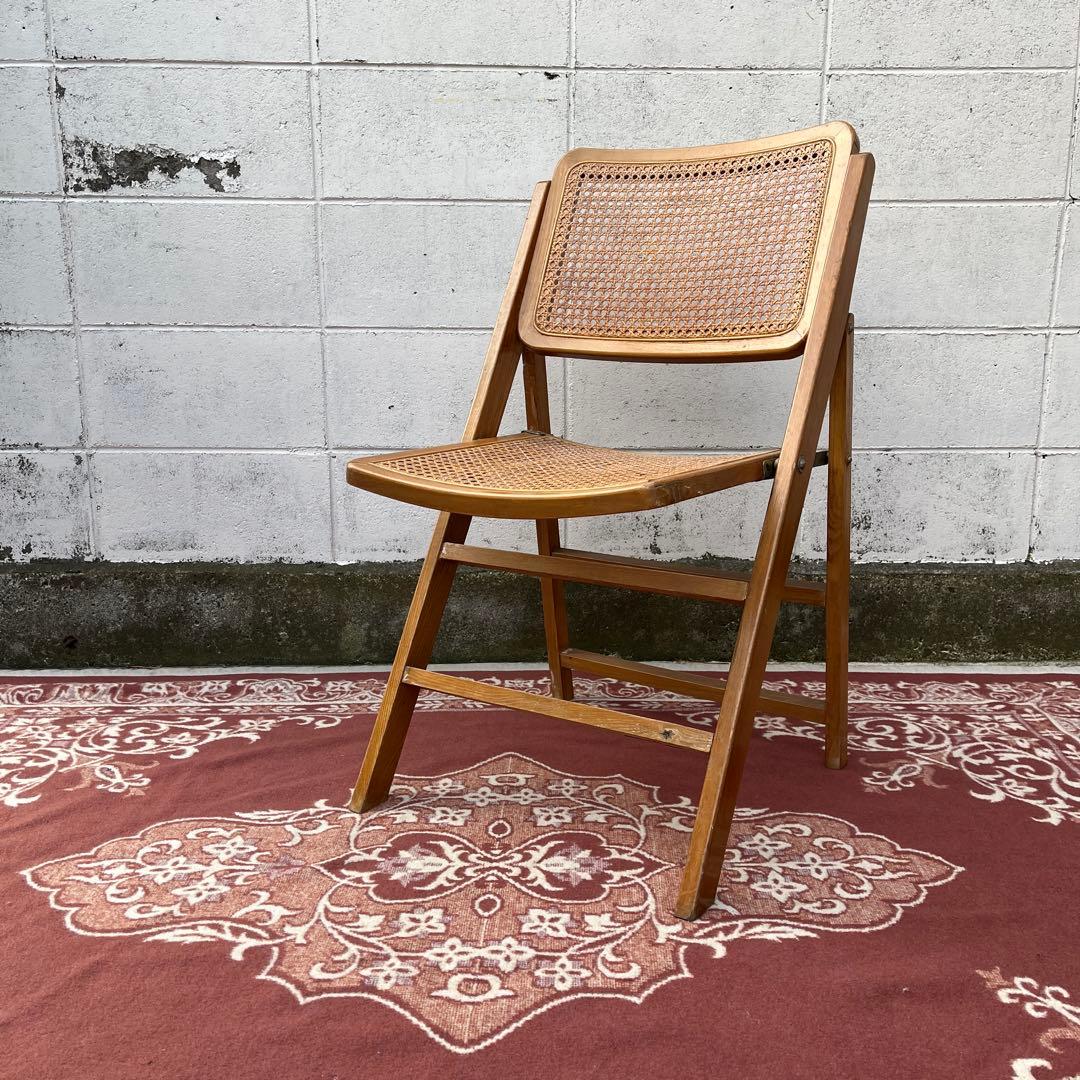 古家具ビンテージ品◾️籐ラタンパネル×木製フレーム 折りたたみ椅子 チェア A
