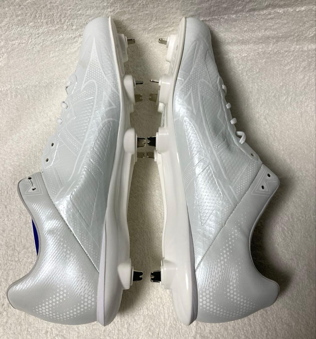 新品　タグ付き　ミズノ　ライトレボエリート2 スパイクシューズ　28cm