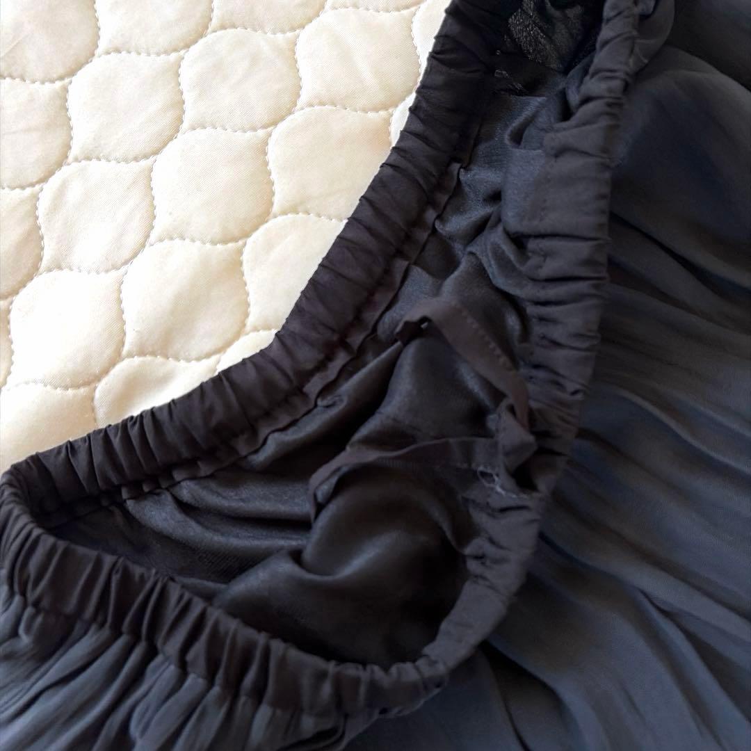 【24SS美品】BEARDSLEY シワシフォンギャザーパンツ　黒　サイズ2