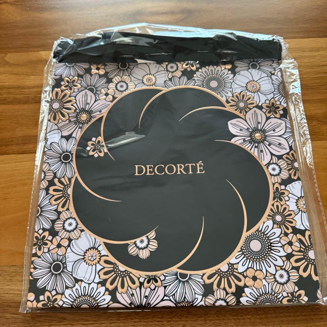 【新品未使用】コスデコ　クリスマスコフレ2025　エターナルブルームコレクション