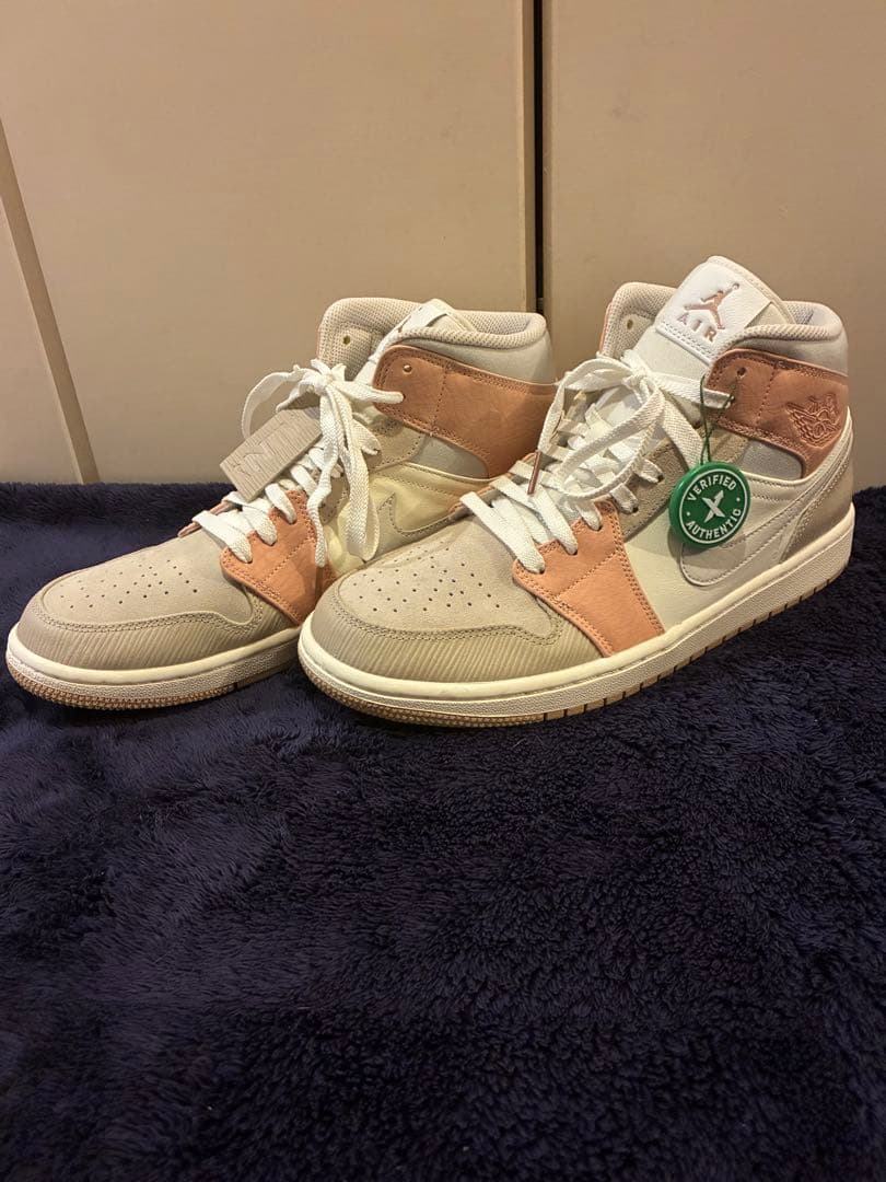 美品NIKE エアージョーダン1 MID MILAN ベージュ 28.5 箱付き