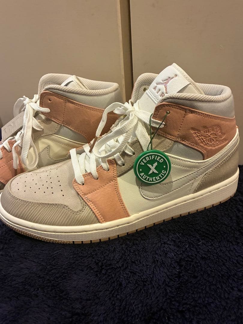 美品NIKE エアージョーダン1 MID MILAN ベージュ 28.5 箱付き