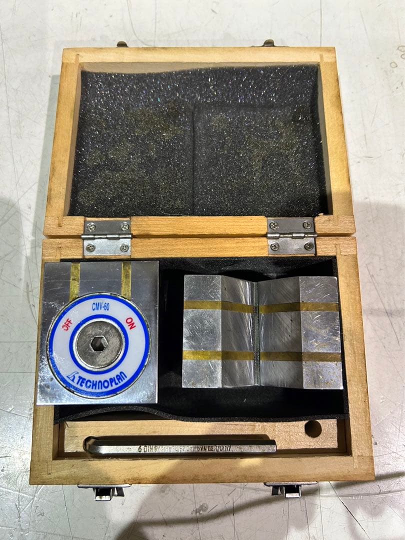 マグネットVブロックセット テクノプランCMV-60 50x60x70