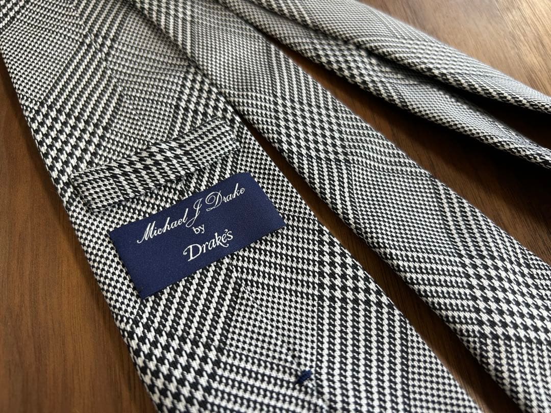 ★専用です。Drake’s／ドレイクス　ネクタイ