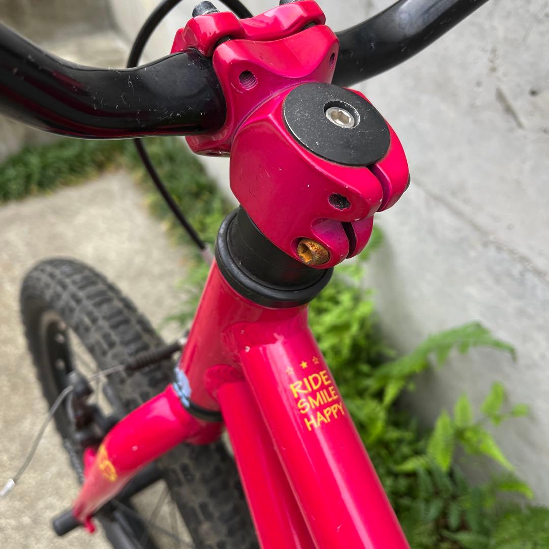 ヨツバサイクル　18インチ　限定マゼンタカラー　東京多摩地区より