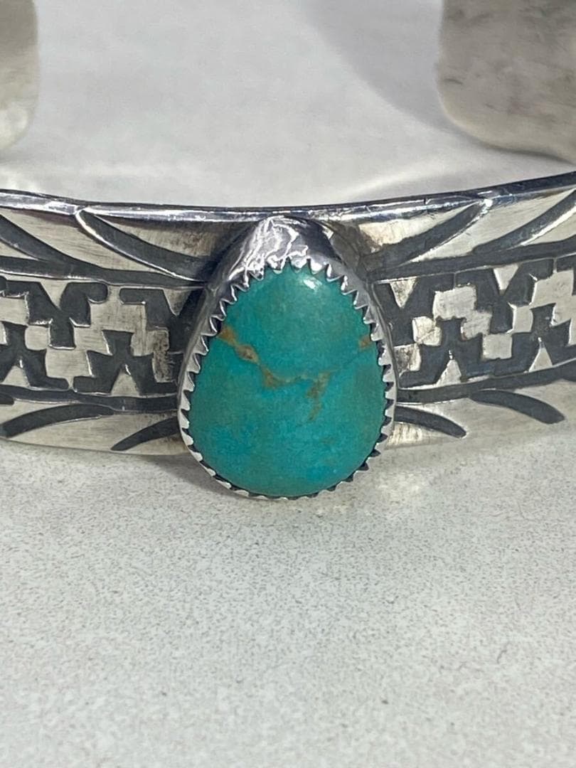 美品 希少 ナバホ Jonathan Todacheene ターコイズ703P▲