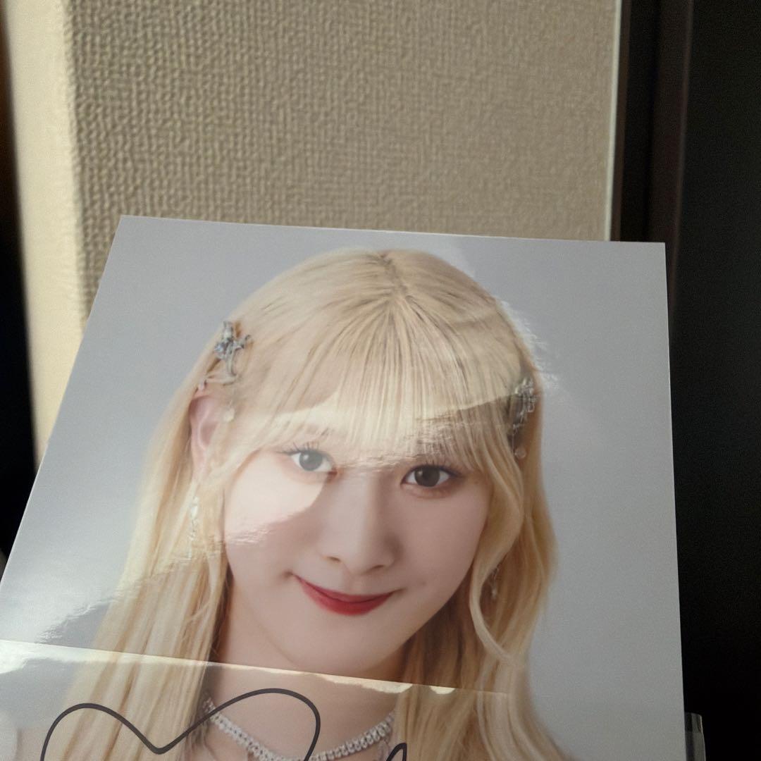 =LOVE ラストノートしか知らない 歌唱衣装② 齋藤樹愛羅 直筆 ヨリ