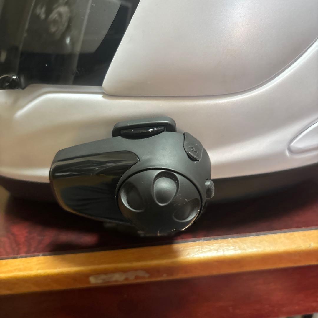 バイソン  Arai Astro IQスモークシールド付きマッドホワイト