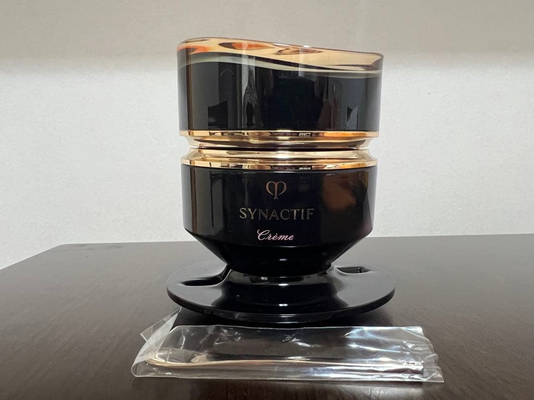 クレ・ド・ポー　ボーテ　シナクティフ　クレームn クレドポーボーテ　クリーム