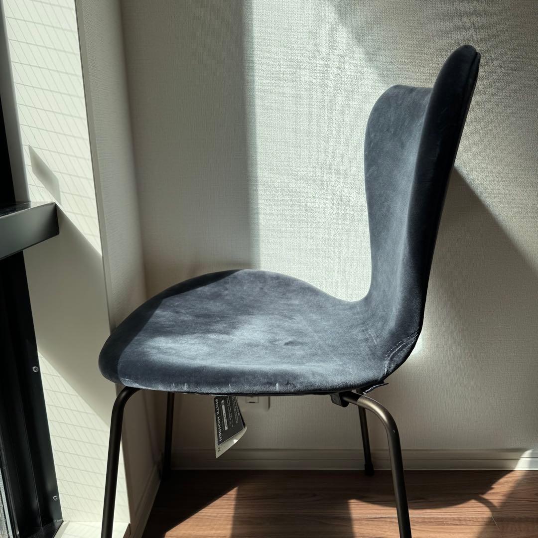 FRITZ HANSEN 椅子 ベルベット