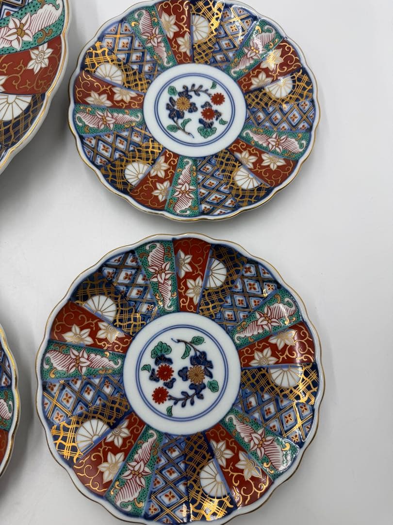 有田焼　極彩古伊万里　和皿揃い　銘々皿　5枚　大皿 1枚　金彩　菊割