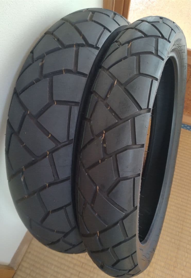 CL250純正タイヤセット 走行距離99キロ 送料無料