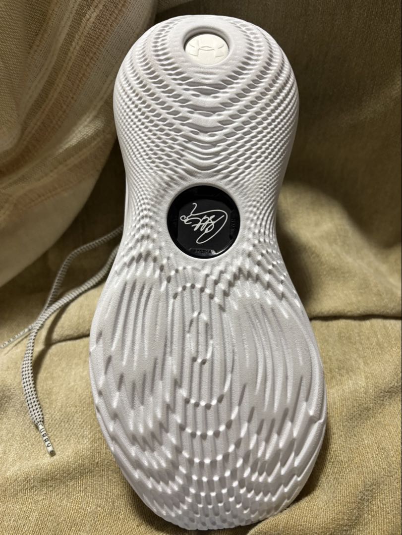 CURRY バスケットボールシューズ ホワイト/ブラック