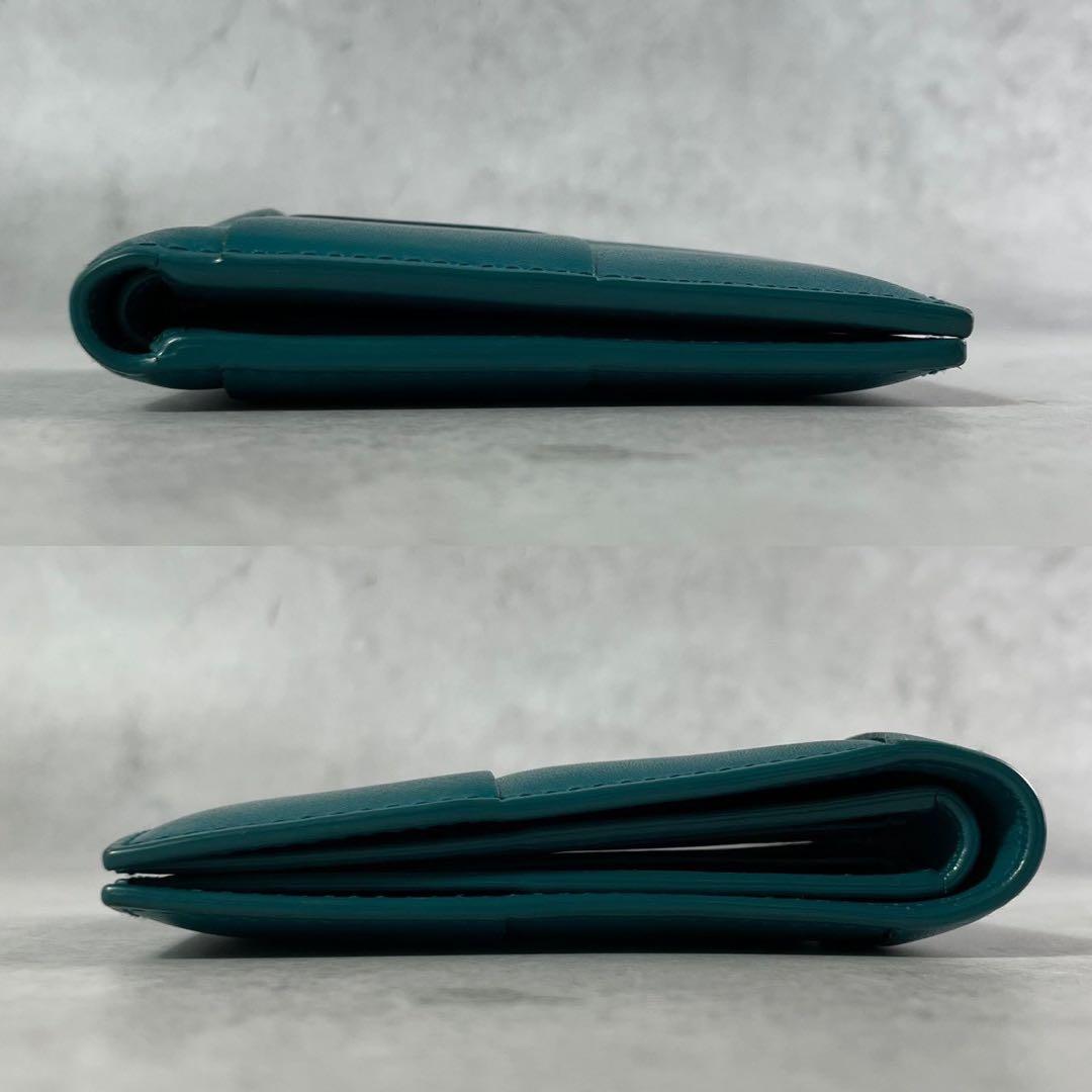 美品✨BOTTEGAVENETA マキシイントレチャート カセット 二つ折り財布