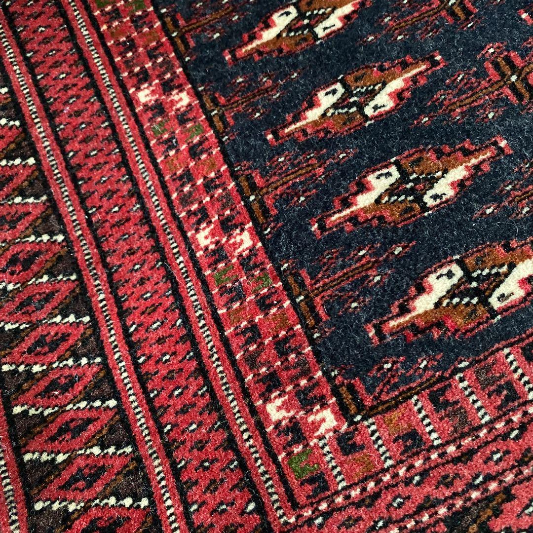 ペルシャ絨毯　トルクメン産大きいクッションカバー（大）