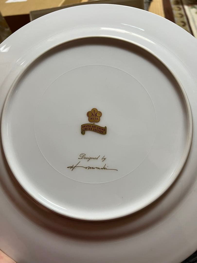 大倉陶園　皿　一本のバラ