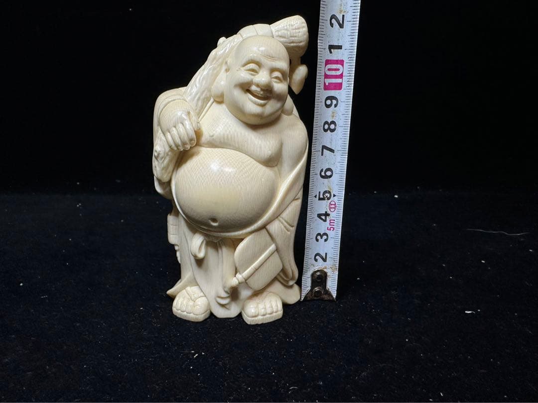 置物　アンティーク　天然素材　仏像　彫刻 古美術品　細密細工　骨董コレクション