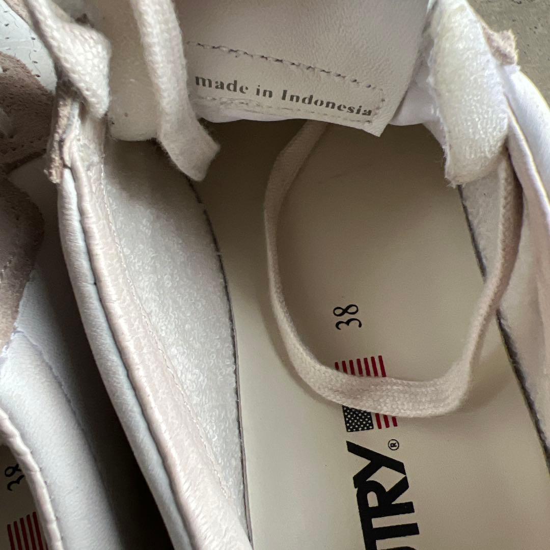 超美品　24 AUTRY オートリー　スニーカー GAME SET ロゴ