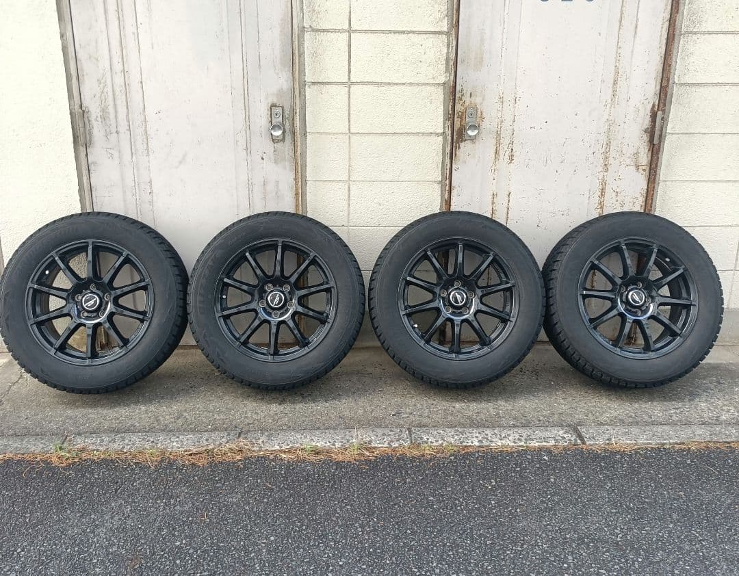 最終値下げ【送料込み】225/60R17スタッドレスBLIZZAK DM-V2②