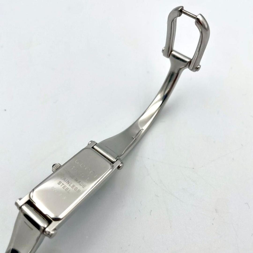 356 美品 新品電池 グッチ 1500L 腕時計 クオーツ バングルウォッチ