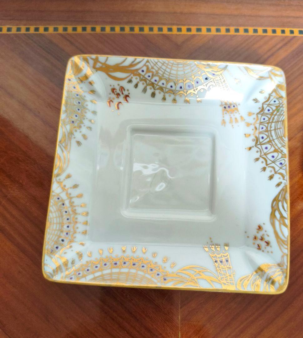 マイセンの千夜一夜模写香合