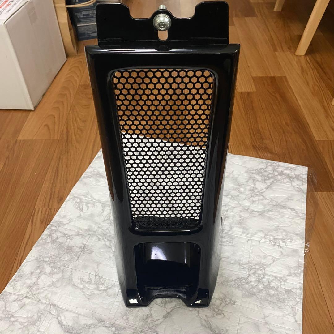 Killer Custom Aggressor ラジエターカバー スポイラー